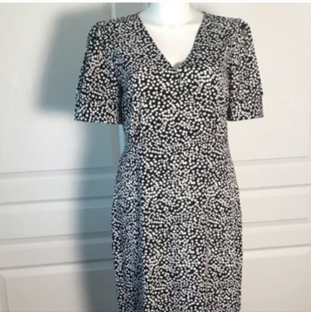 New!Black & White Polka Dot Midi dress - Picture 11 of 11